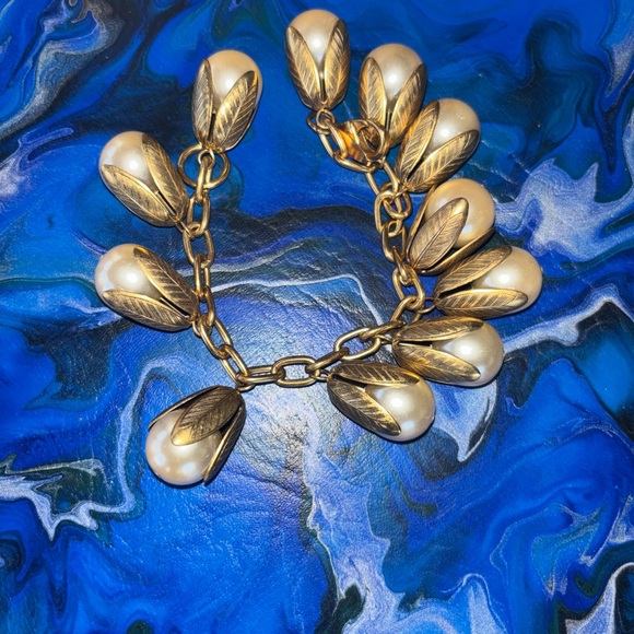 Vintage Lenora Dame Large Dangle Charm Bracelet - Picture 7 of 7